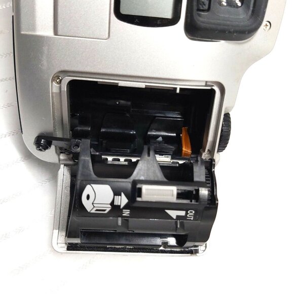 Nikon Pronea S APS SLR Film Camera Kit w/ IX-Nikkor 30-60mm Zoom Lens - Picture 7 of 12